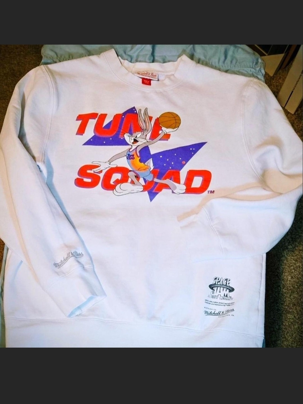 Mitchell & Ness White Tune Squad Bugs Bunny Crewneck Sweatshirt